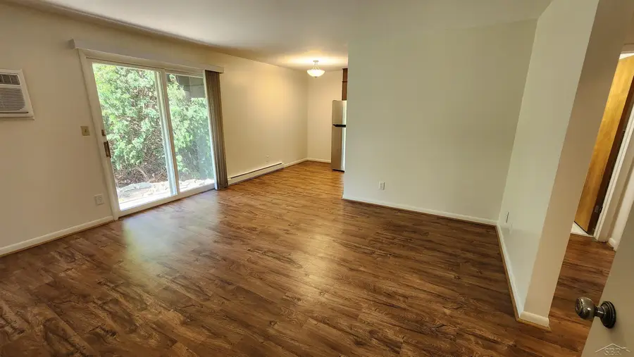 240 W Tuscola Unit 5 #5, Frankenmuth, MI 48734 - #2