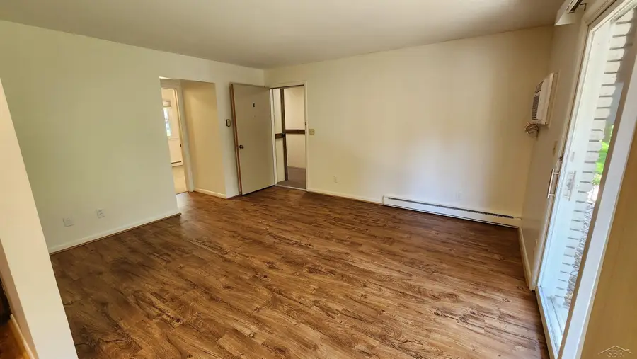 240 W Tuscola Unit 5 #5, Frankenmuth, MI 48734 - #3