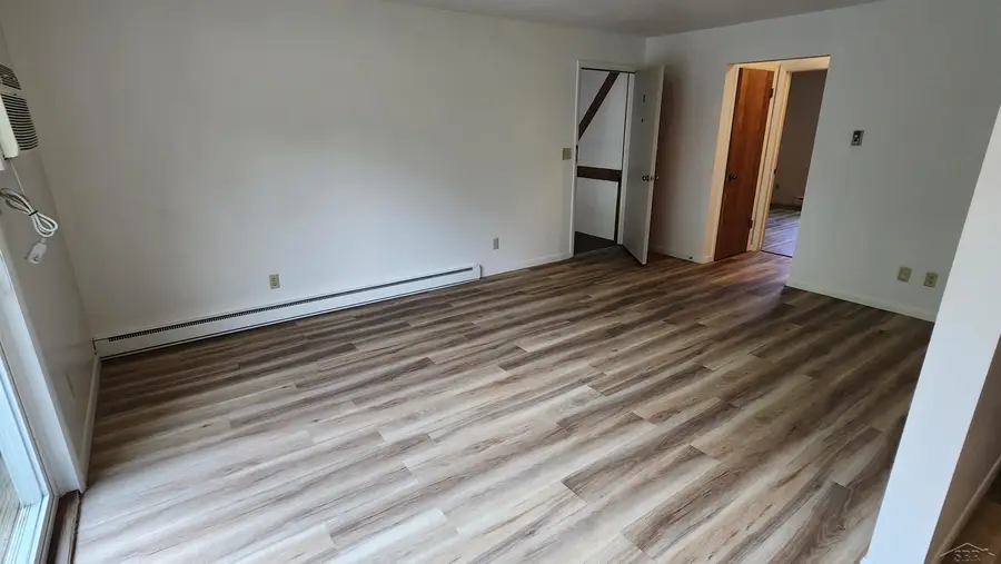 240 W Tuscola Unit 11 #11, Frankenmuth, MI 48734 - #3
