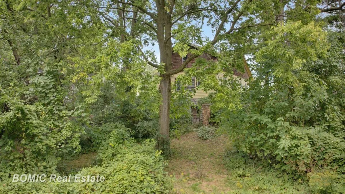 4338 Williamson, Saginaw, MI 48601 - #1