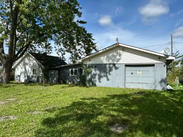 1409 Allen, Burton, MI 48529