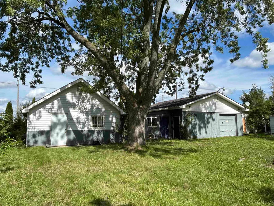 1409 Allen, Burton, MI 48529 - #2