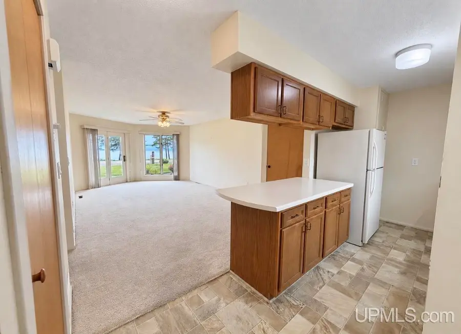 2000 Lake Shore #O, Gladstone, MI 49837 - #2