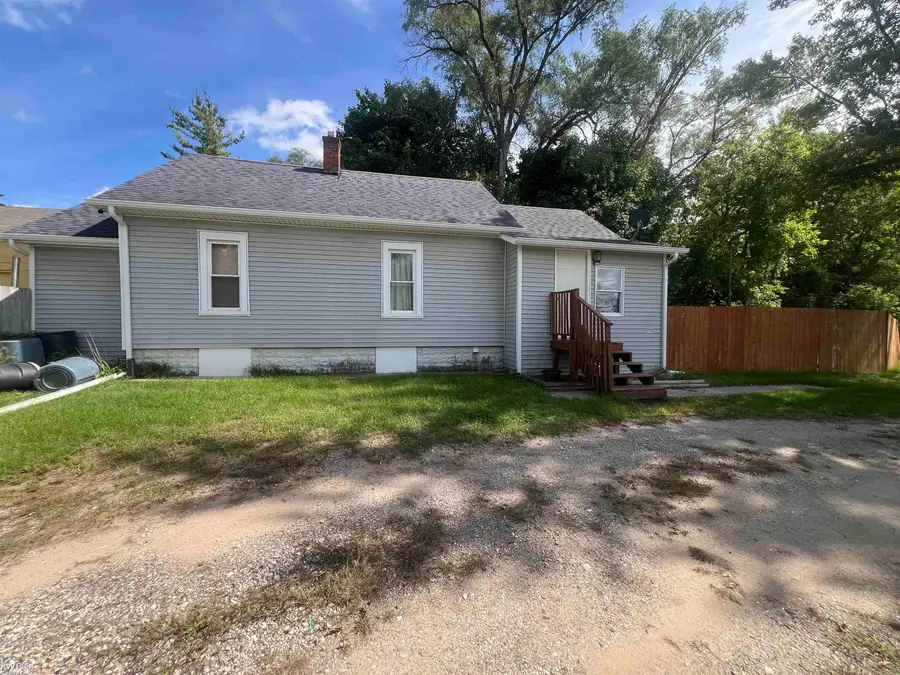 2222 Francisco, Flushing, MI 48433 - #2