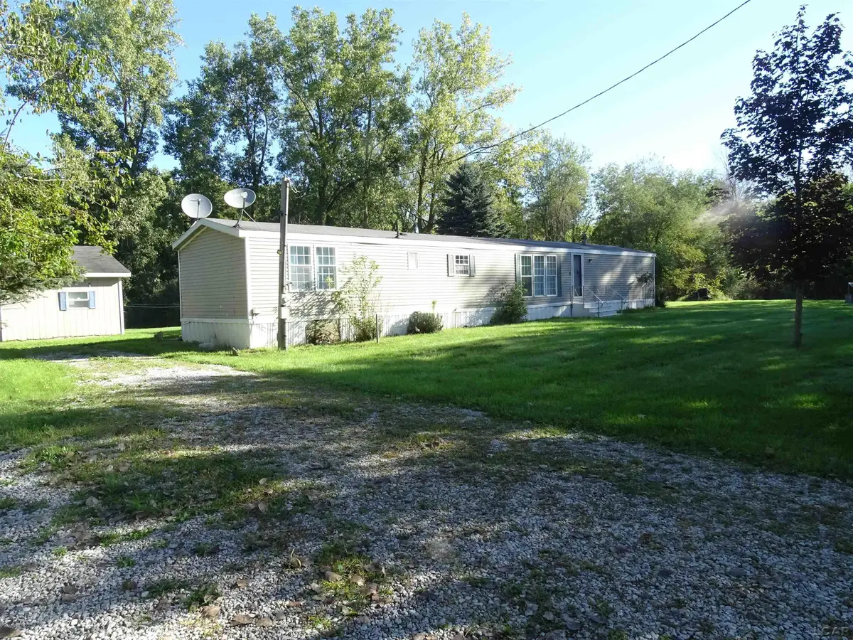 6627 Hallenbeck, Manitou Beach, MI 49253 - #1