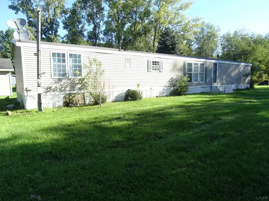 6627 Hallenbeck, Manitou Beach, MI 49253 - #2