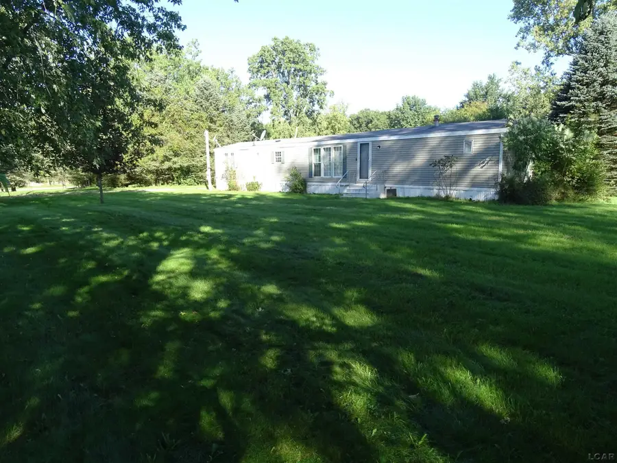 6627 Hallenbeck, Manitou Beach, MI 49253 - #3