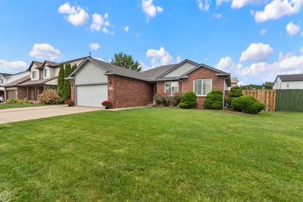 24445 Kolleen, Clinton Township, MI 48035