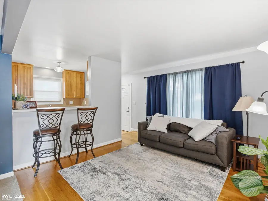 360 Hecht, Madison Heights, MI 48071 - #2