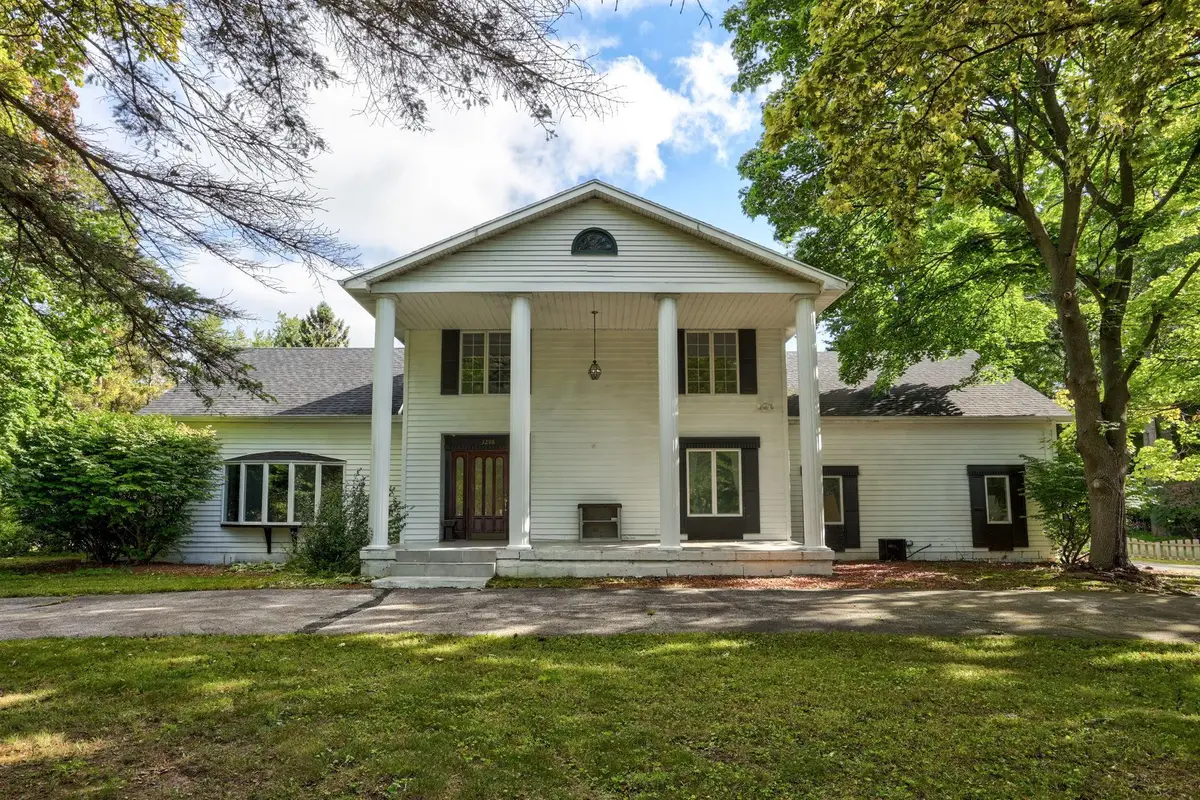 3298 Foss, Saginaw, MI 48603 - #1