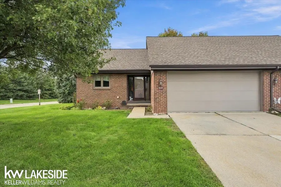 45491 Meadows, Macomb, MI 48044 - #2