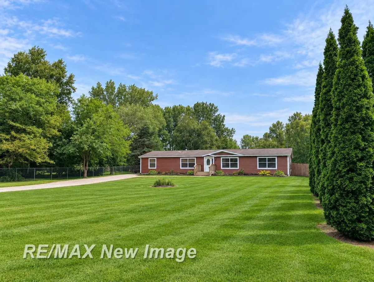 3880 E Curtis, Birch Run, MI 48415 - #1