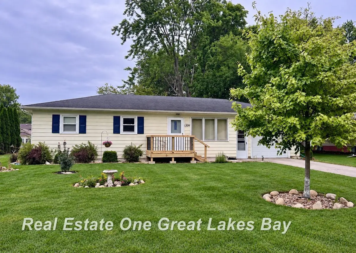 1309 Leo, Saginaw, MI 48638 - #1