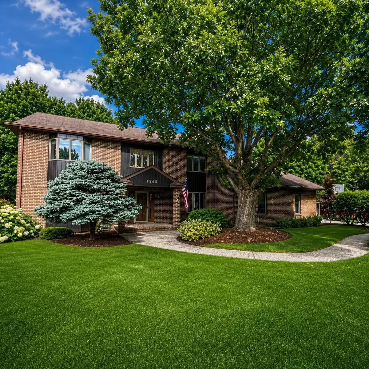 1565 Primrose, Essexville, MI 48732 - #1