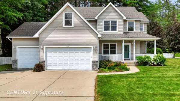 7725 Mammoth Pines, Midland, MI 48642