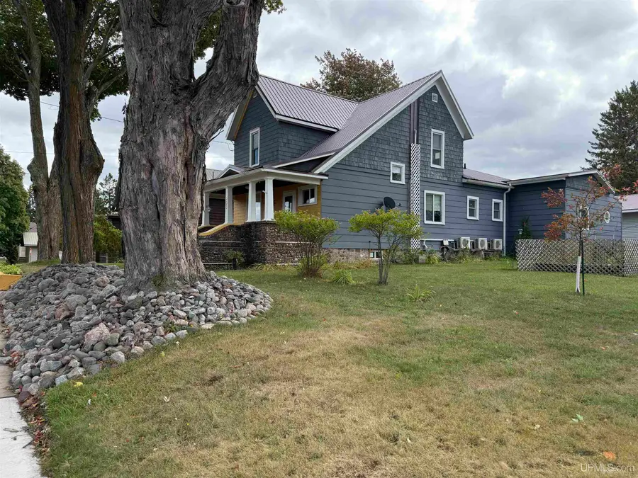 303 Maple, Hurley, WI 54534 - #2