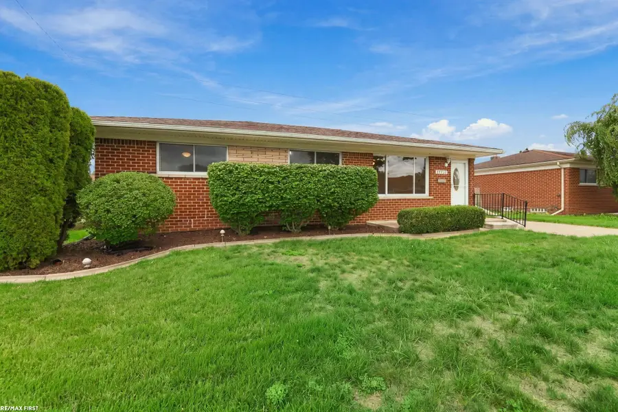 29732 Sutherland, Warren, MI 48088 - #2