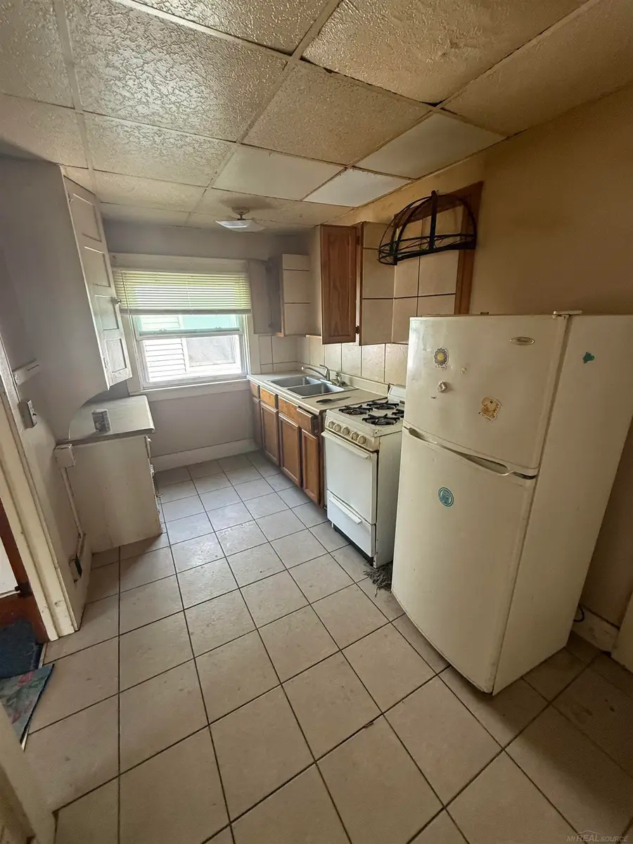 904 Seymour, Lansing, MI 48906 - #3