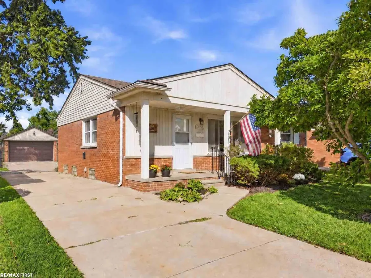 25747 Belleair, Roseville, MI 48066 - #1