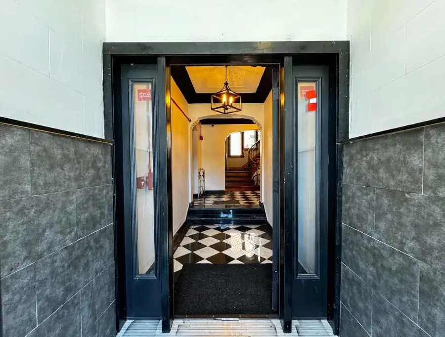 318 W 2nd, Flint, MI 48502 - #3