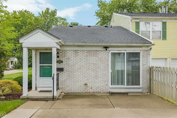 24642 Spring, Harrison Twp, MI 48045
