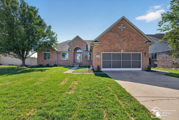 18203 Sunflower, Rockwood, MI 48173