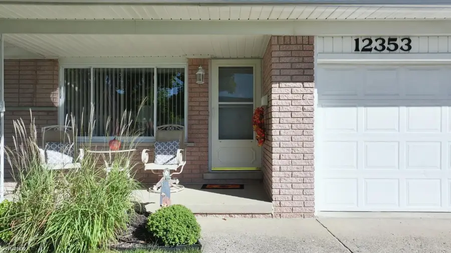 12353 Mair, Sterling Heights, MI 48313 - #2