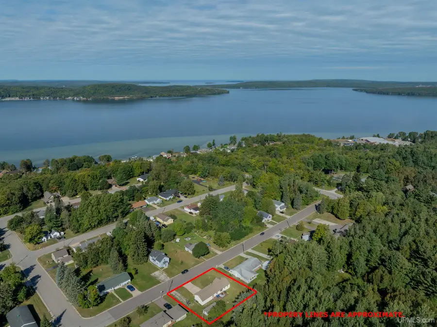 1428 High, Munising, MI 49862 - #2