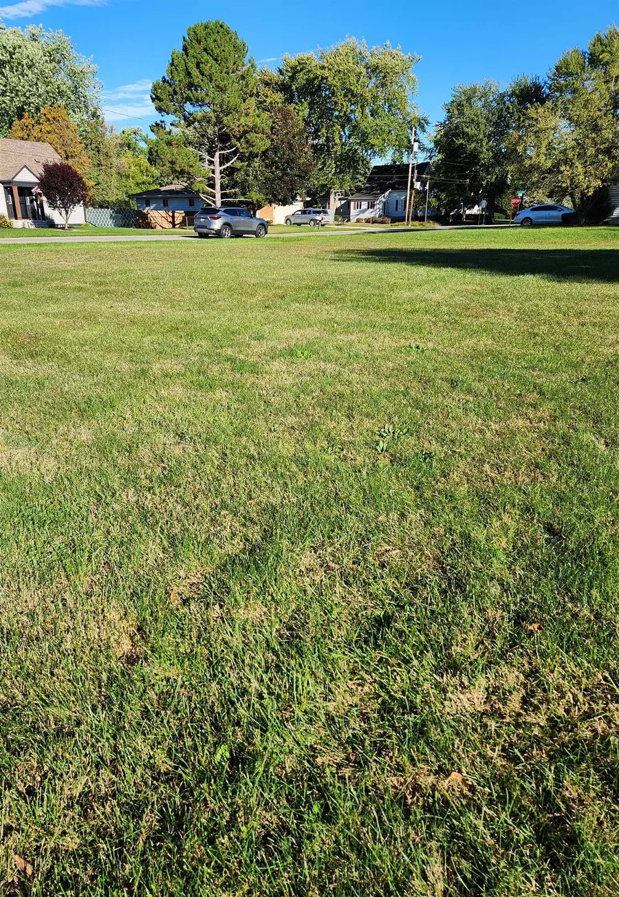 0 Heavenridge Rd, Essexville, MI 48732 - #3