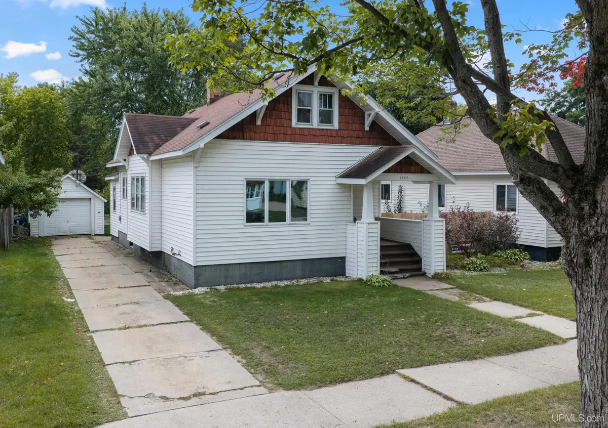 1309 Minnesota, Gladstone, MI 49837 - #1