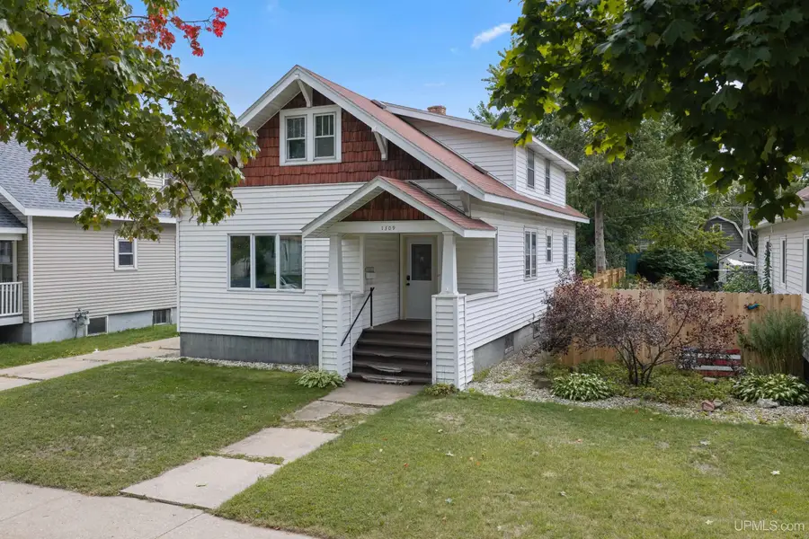 1309 Minnesota, Gladstone, MI 49837 - #3