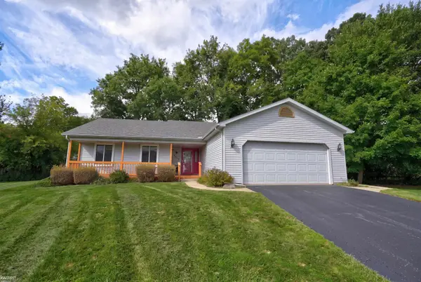 2680 Tomahawk, Waterford, MI 48328
