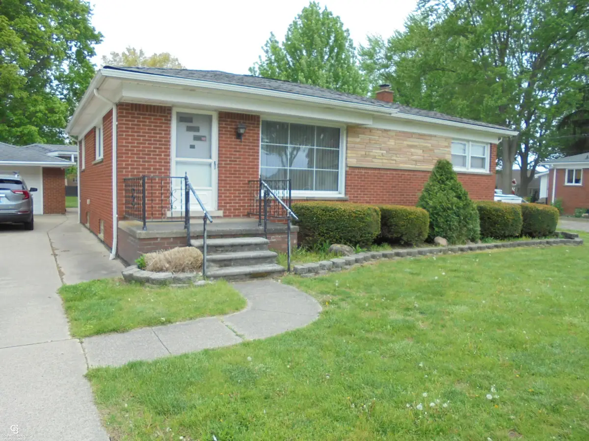18138 22 Mile, Macomb, MI 48044 - #1