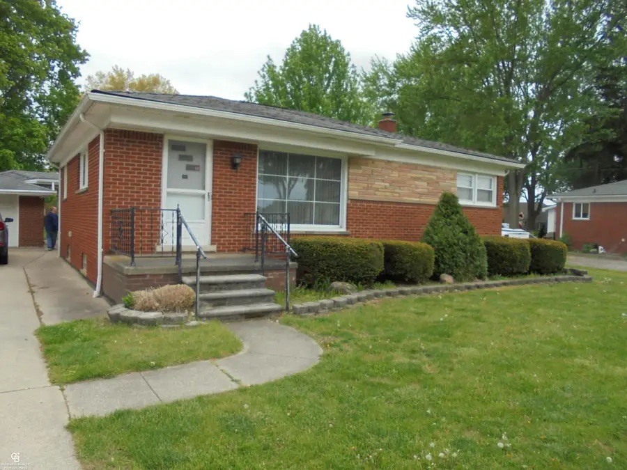 18138 22 Mile, Macomb, MI 48044 - #2