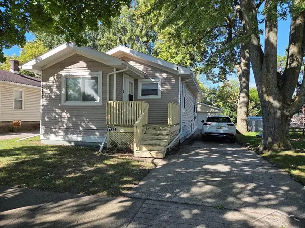 1721 Mershon, Saginaw, MI 48602