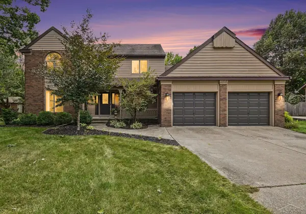 6102 Oak Meadows, Midland, MI 48640