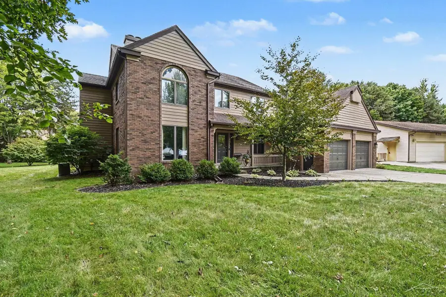 6102 Oak Meadows, Midland, MI 48640 - #3