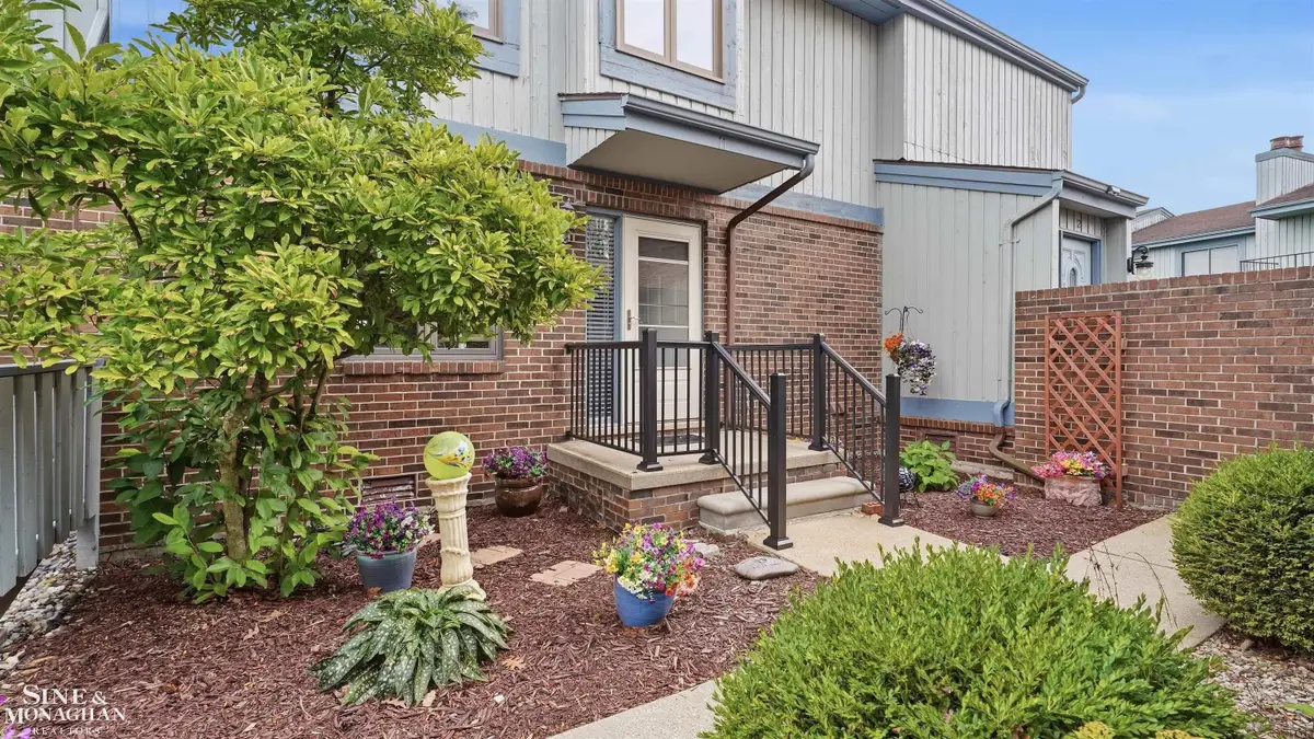 1715 River Rd #11 #11, Saint Clair, MI 48079 - #1
