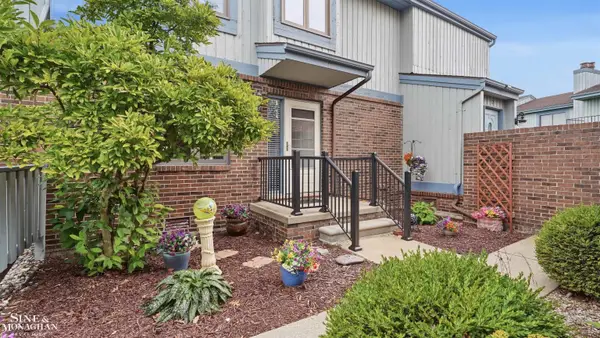1715 River Rd #11 #11, Saint Clair, MI 48079