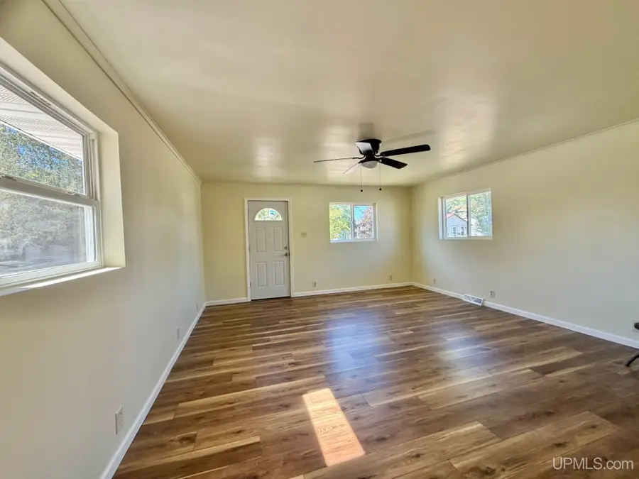 213 Hemlock, Kingsford, MI 49802 - #2