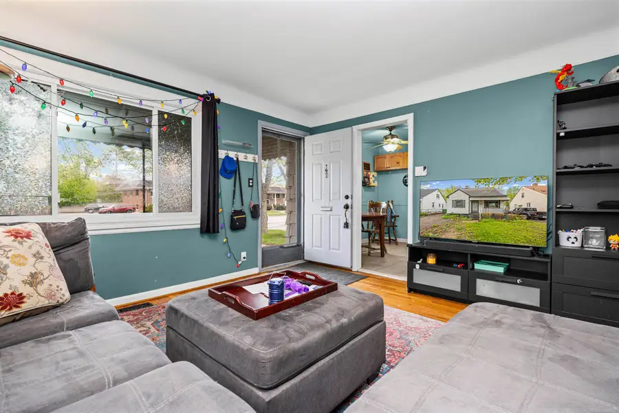 2980 Greenfield, Berkley, MI 48072 - #2