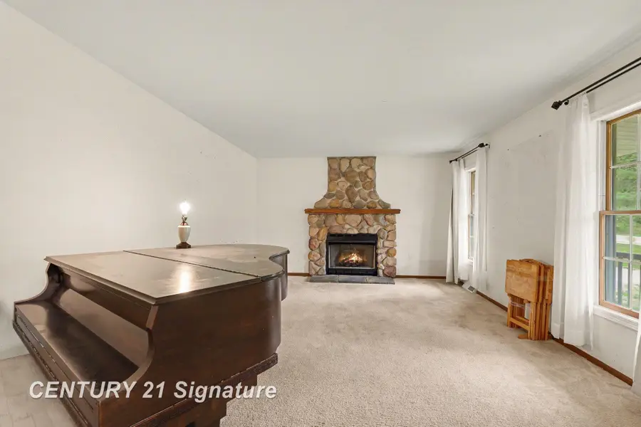 4171 N Thomas, Freeland, MI 48623 - #3