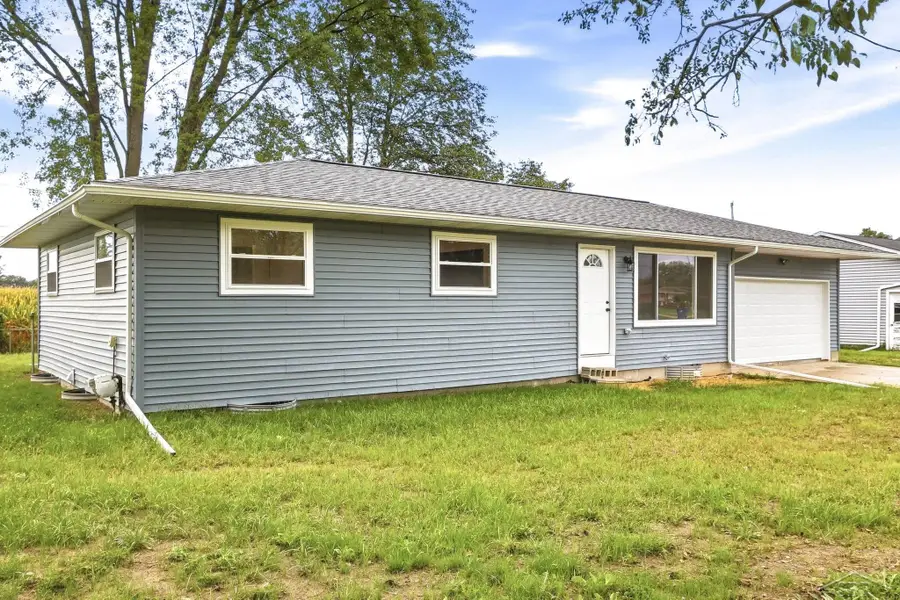 4820 S Washington, Saginaw, MI 48601 - #2