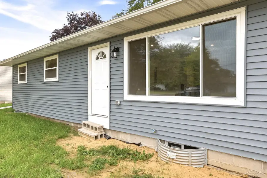4820 S Washington, Saginaw, MI 48601 - #3