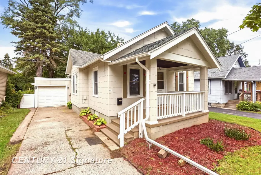 2608 Blake, Saginaw, MI 48602 - #2