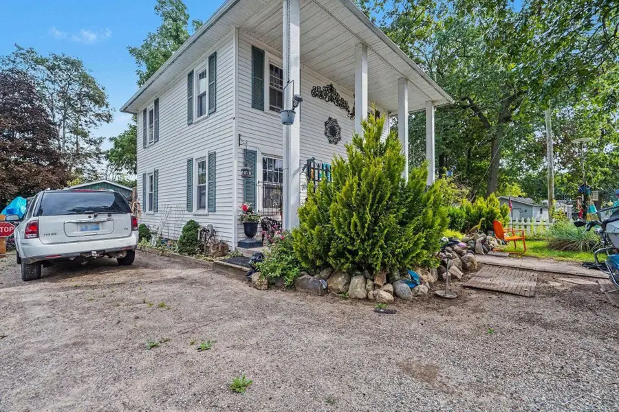 11175 E Shore, Delton, MI 49046 - #2