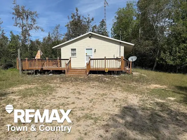 5971 E Point, Harrisville, MI 48740