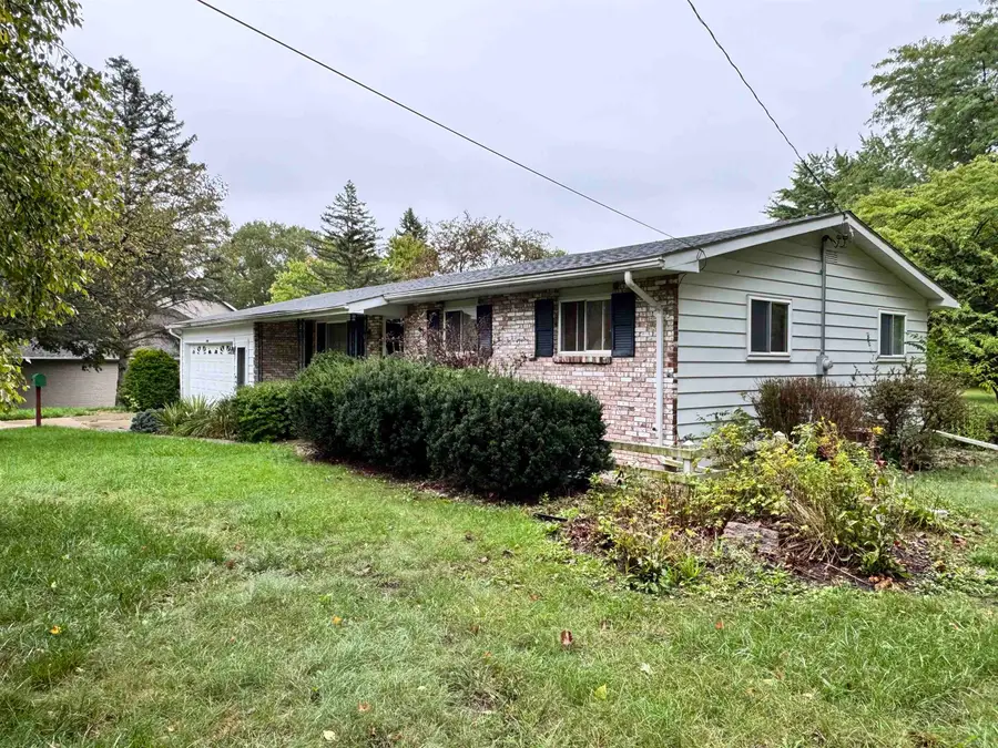 3306 Woodvalley, Flushing, MI 48433 - #2