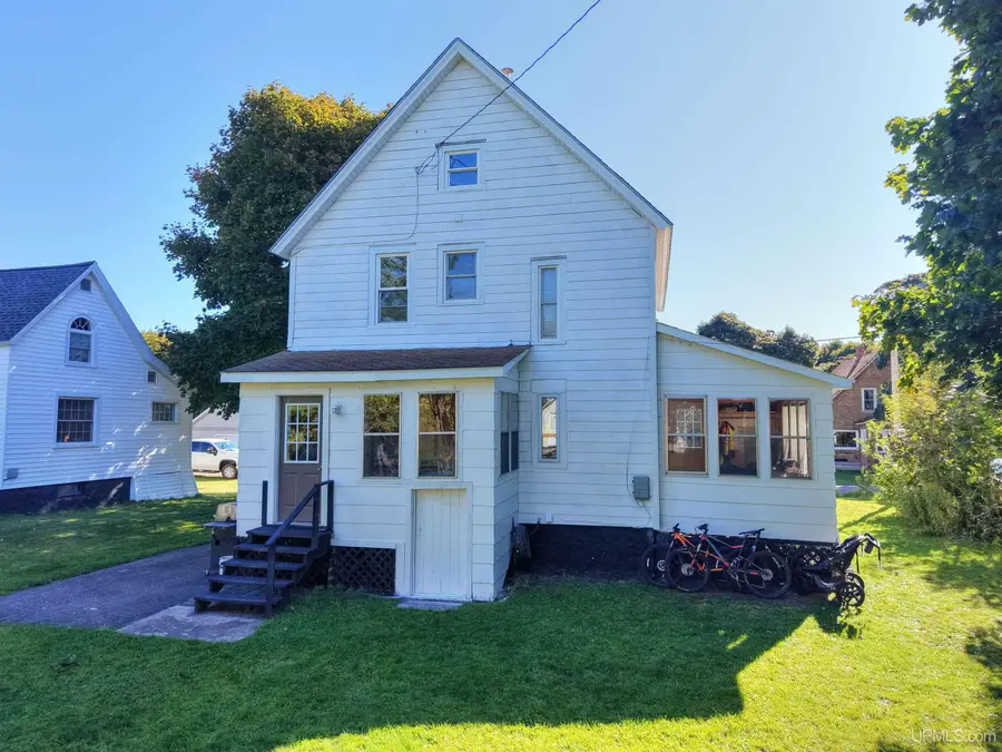 56405 Liberty, Calumet, MI 49913 - #2