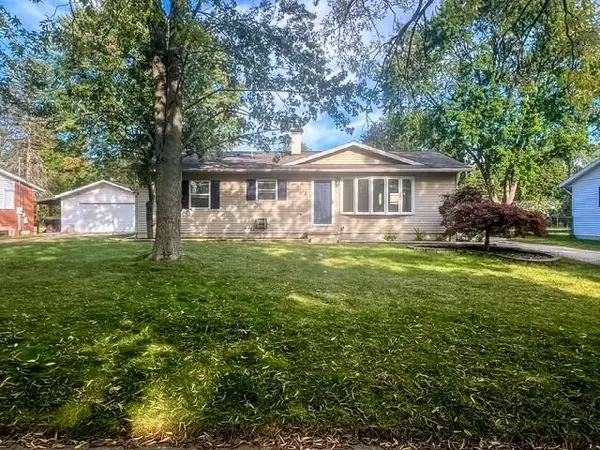 3300 Haker, Midland, MI 48642